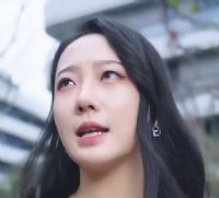 ���T����